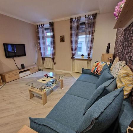 Mozart27 - Ferienwohnung ピルマゼンス エクステリア 写真